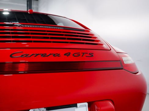 Used 2012 Porsche 911 Carrera 4 GTS AWD/4WD image 37