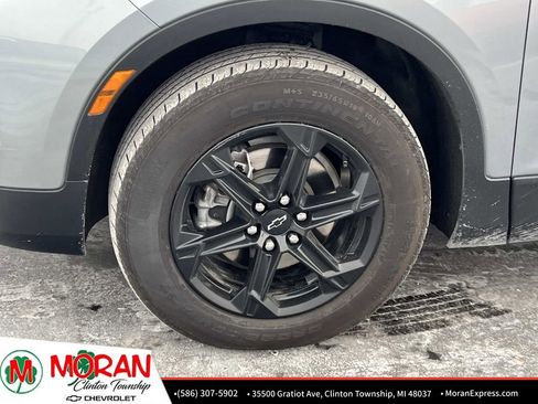 Certified 2024 Chevrolet Blazer LT w/ Convenience Package image 11