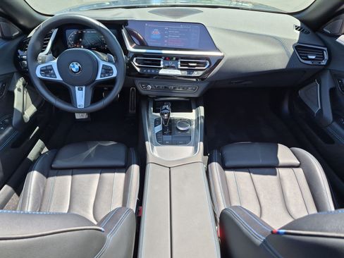 Used 2026 BMW Z4 M40i w/ Premium Package RWD image 28