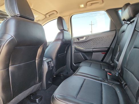 Used 2020 Ford Escape Titanium AWD/4WD image 10