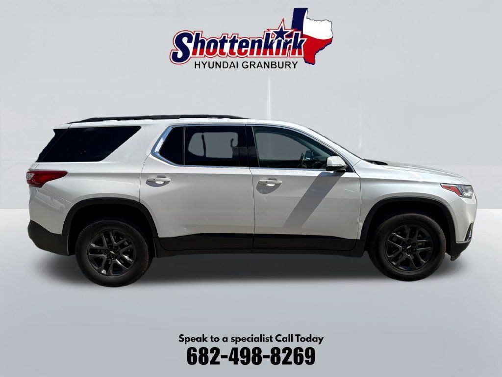 Used 2020 Chevrolet Traverse LT FWD image 5