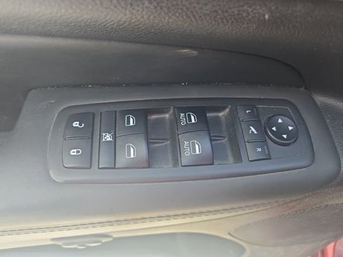 Used 2019 Jeep Grand Cherokee High Altitude image 17