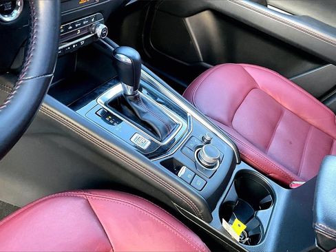 Certified 2023 MAZDA CX-5 Carbon Edition image 10