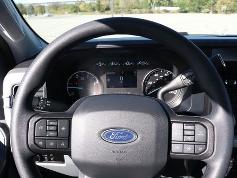 New 2026 Ford F550 4x4 Regular Cab Super Duty image 16