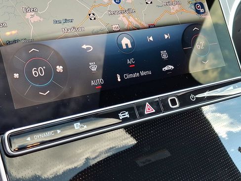 New 2026 Mercedes-Benz GLC 300 4MATIC image 11