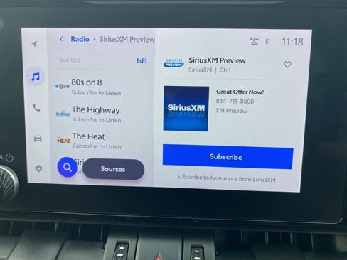Used 2023 Toyota RAV4 XLE Premium image 39