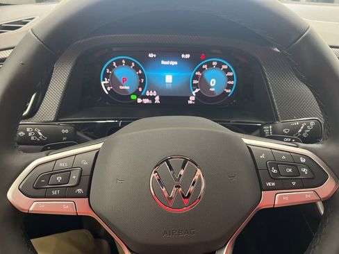New 2026 Volkswagen Atlas Cross Sport SEL Premium R-Line AWD/4WD image 17