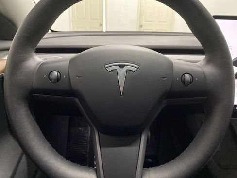 Used 2023 Tesla Model 3 Performance image 36
