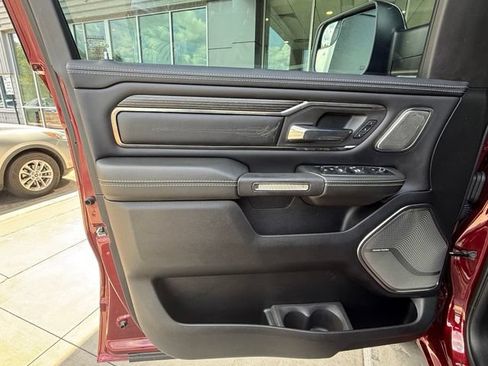 Used 2019 RAM 1500 Limited AWD/4WD image 12