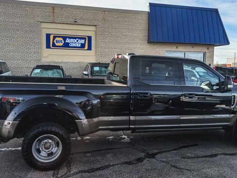 Used 2022 Ford F350 King Ranch w/ King Ranch Ultimate Package image 13