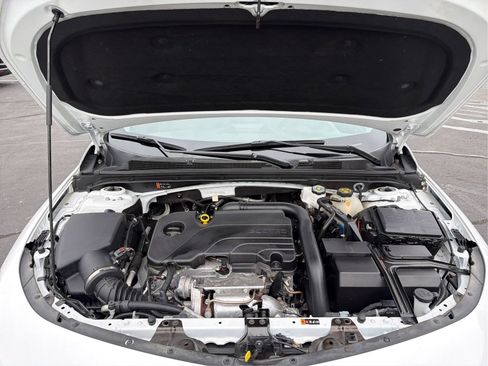 Used 2024 Chevrolet Malibu LT FWD image 11