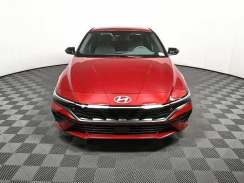 New 2026 Hyundai Elantra SEL Sport Premium image 23