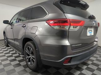 Used 2019 Toyota Highlander Plus video 2