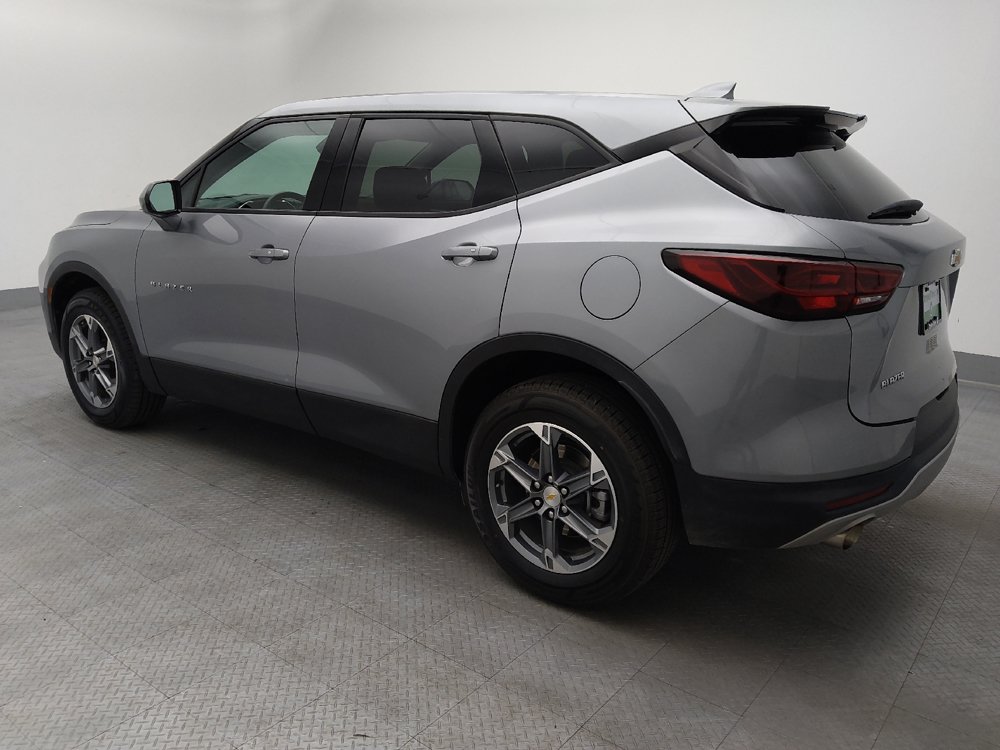 Used 2025 Chevrolet Blazer LT FWD image 5