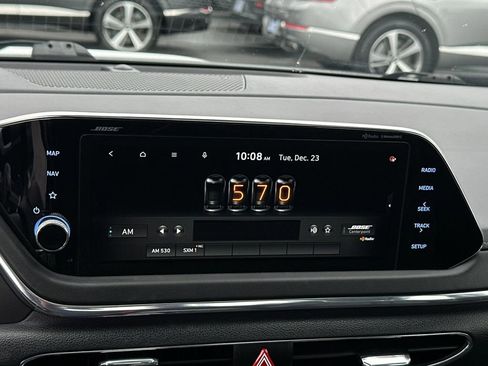 Used 2022 Hyundai Sonata Limited image 17