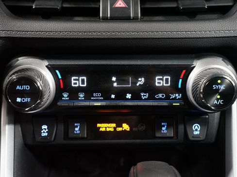 Certified 2022 Toyota RAV4 XLE w/ XLE Grade Weather Package FWD image 19