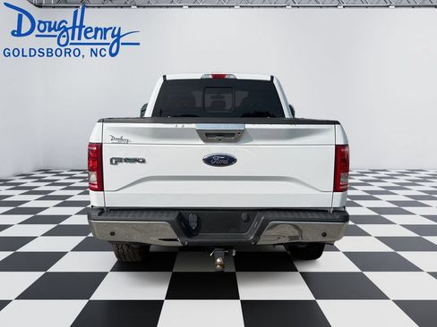 Used 2016 Ford F150 Lariat w/ Heavy-Duty Payload Package AWD/4WD image 4