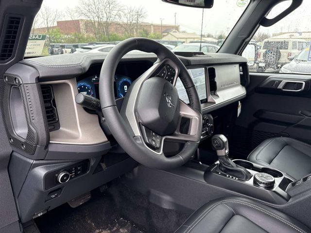 New 2026 Ford Bronco Outer Banks w/ Black Appearance Package AWD/4WD image 23