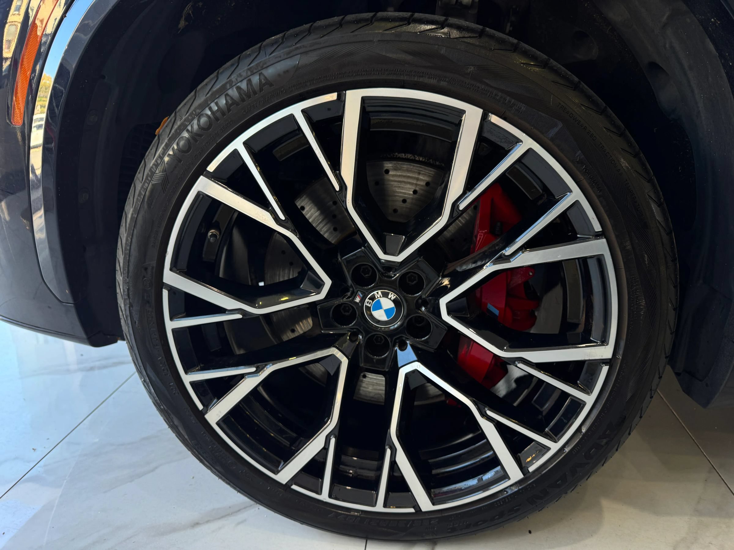 Used 2022 BMW X5 M w/ Competition Package 2 AWD/4WD image 8