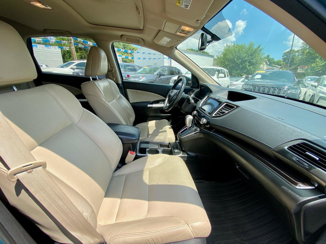 Used 2015 Honda CR-V EX-L image 9
