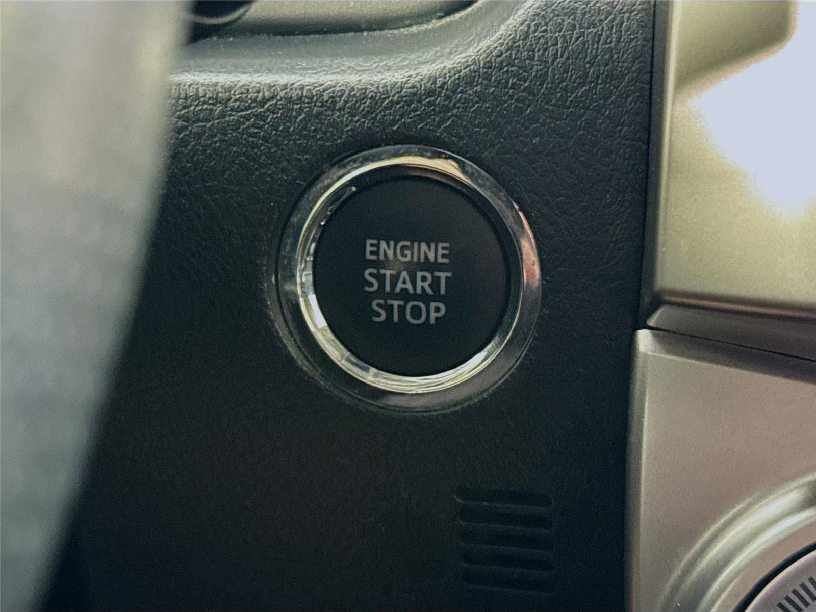 Used 2022 Toyota 4Runner Limited RWD image 15