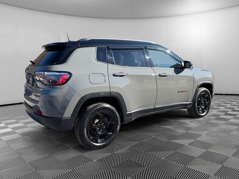 Used 2023 Jeep Compass Trailhawk w/ Trailhawk Convenience Group image 7