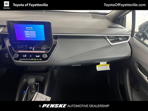 Used 2026 Toyota Corolla SE FWD image 14