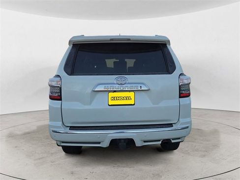 Used 2022 Toyota 4Runner Limited image 4