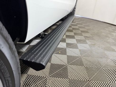 New 2025 Lincoln Navigator L Black Label image 28