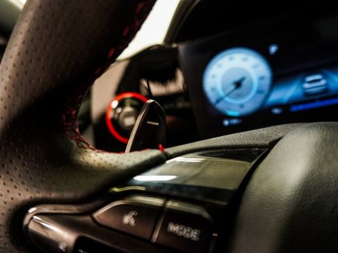 Used 2023 Hyundai Elantra N Line w/ Preferred Accessory Package image 19