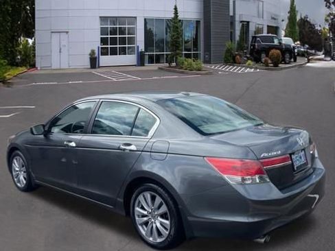 Used 2011 Honda Accord EX-L image 13