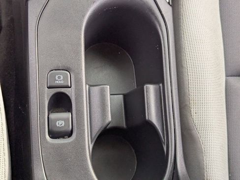 Used 2024 Toyota Corolla LE image 27