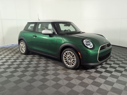 New 2026 MINI Cooper 2-Door Hardtop image 5