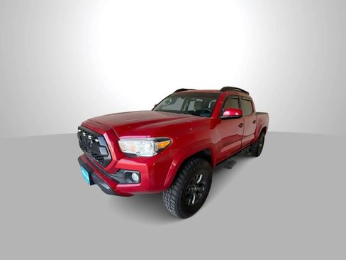 Used 2021 Toyota Tacoma SR5 image 4