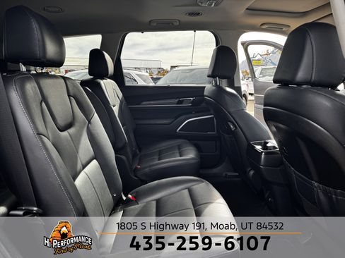 Used 2022 Kia Telluride EX w/ EX Premium Package image 34