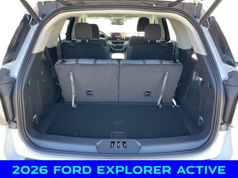 New 2026 Ford Explorer Active image 5