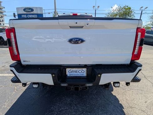 Used 2023 Ford F250 Lariat w/ Lariat Ultimate Package AWD/4WD image 16