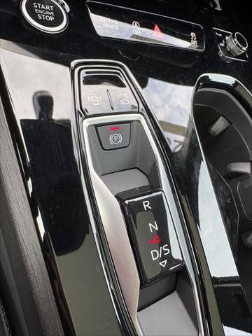 Used 2025 Audi A5 2.0T Premium Plus w/ Premium Plus AWD/4WD image 16