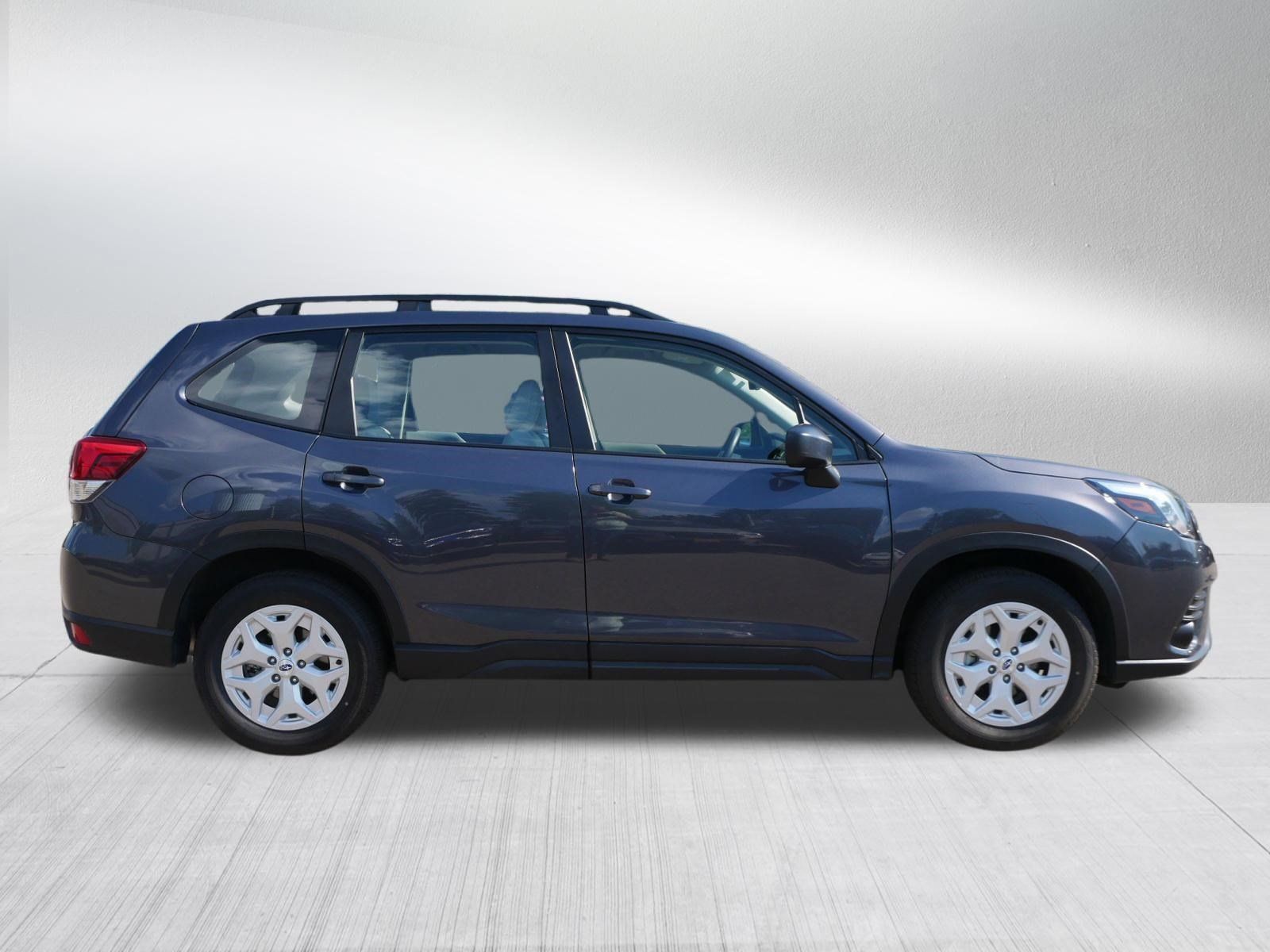 Used 2024 Subaru Forester AWD/4WD image 8