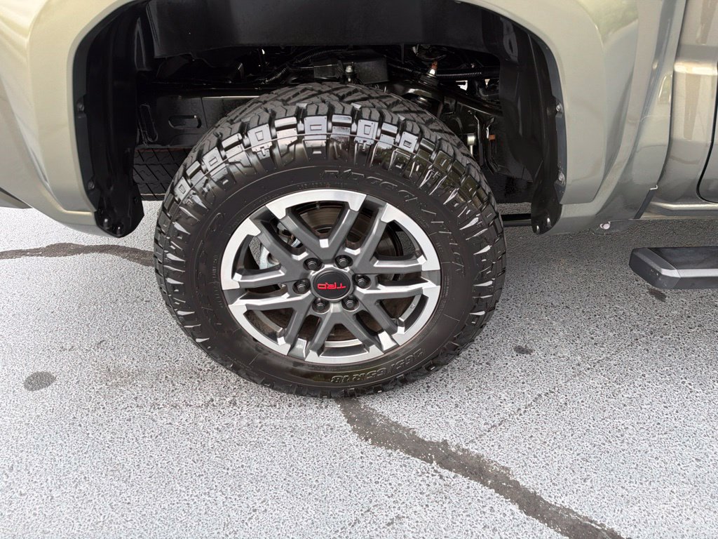 Used 2025 Toyota Tacoma TRD Sport RWD image 23