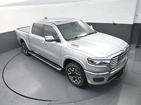 New 2026 RAM 1500 Laramie w/ Chrome Appearance Group AWD/4WD image 11