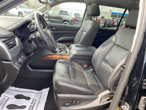 Used 2019 Chevrolet Tahoe Premier AWD/4WD image 16
