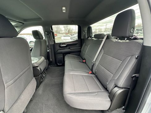 Used 2024 Chevrolet Silverado 1500 LT image 21