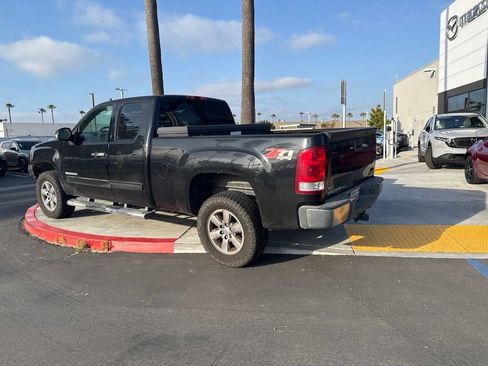 Used 2011 GMC Sierra 1500 SLT w/ SLT Convenience Package AWD/4WD image 14
