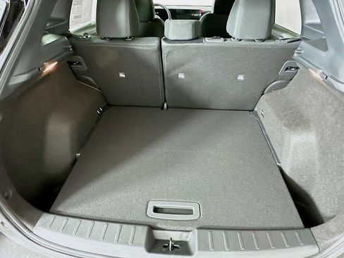 New 2026 Nissan Kicks SV w/ Charging Package FWD image 31