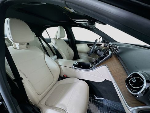 Used 2022 Mercedes-Benz C 300 Sedan image 28