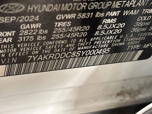 Used 2025 Hyundai Ioniq 5 Limited image 18