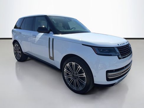 Used 2024 Land Rover Range Rover SE image 7