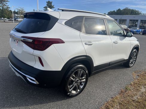 Used 2022 Kia Seltos S image 5