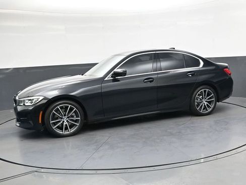 Used 2019 BMW 330i Sedan w/ Premium Package RWD image 9